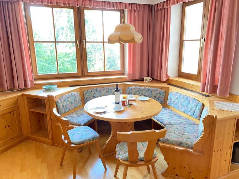 Zentrale Wohnung Gmunden Alte Baeckerei Екстер'єр фото