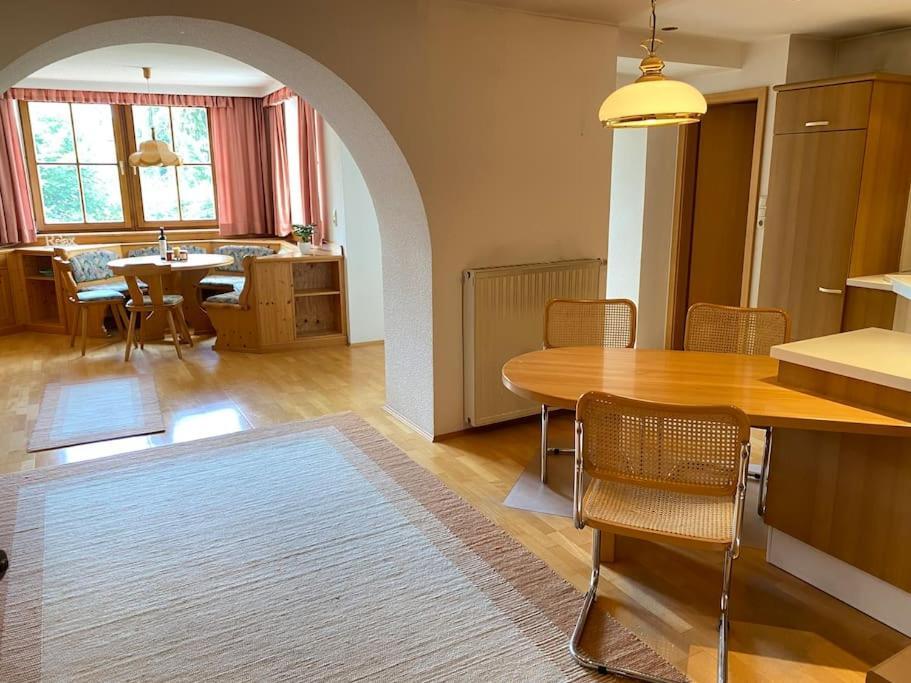 Zentrale Wohnung Gmunden Alte Baeckerei Екстер'єр фото