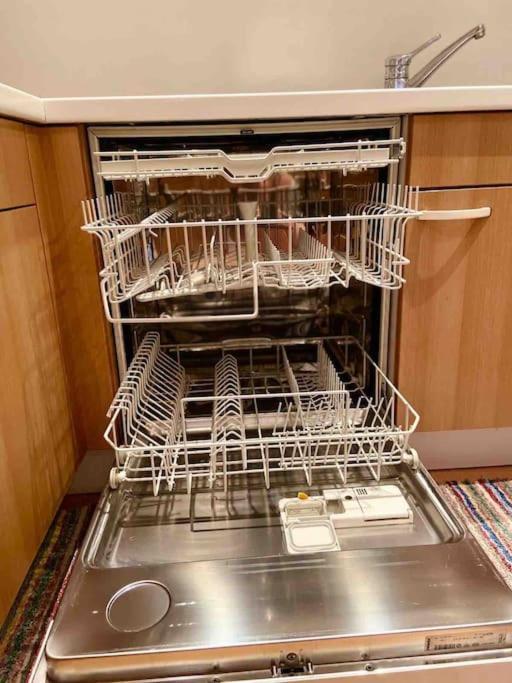 Zentrale Wohnung Gmunden Alte Baeckerei Екстер'єр фото