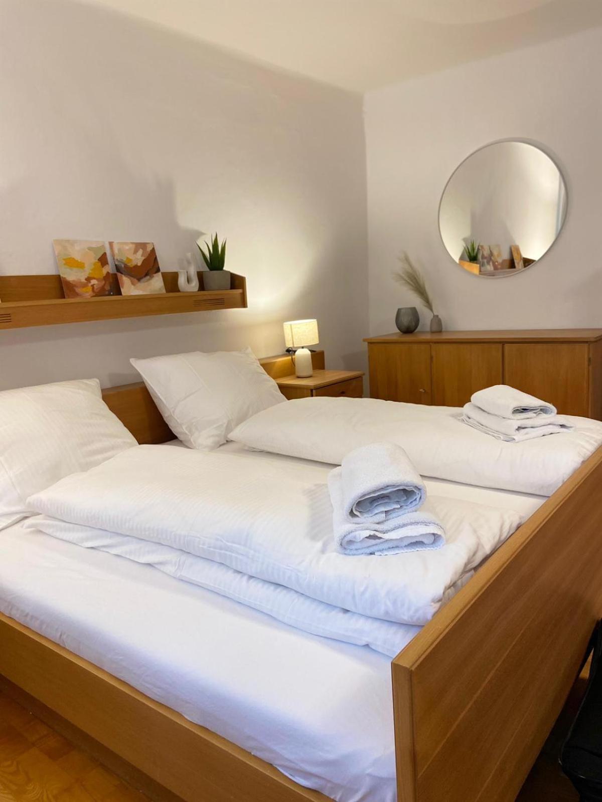 Zentrale Wohnung Gmunden Alte Baeckerei Екстер'єр фото